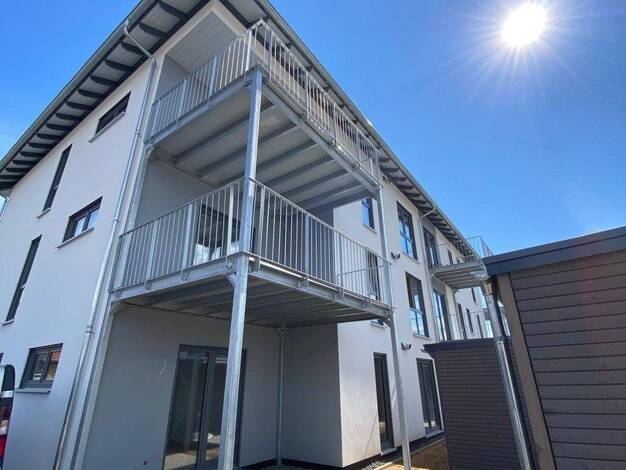 Wohnung zur Miete 1.350 € 3 Zimmer 98 m² 2. Geschoss frei ab 01.12.2026 Bremer Straße 30 Schöneberg Hofgeismar 34369