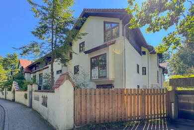 Reihenendhaus zur Miete 3.300 € 5 Zimmer 145 m² 75 m² Grundstück frei ab 01.08.2025 München 81479