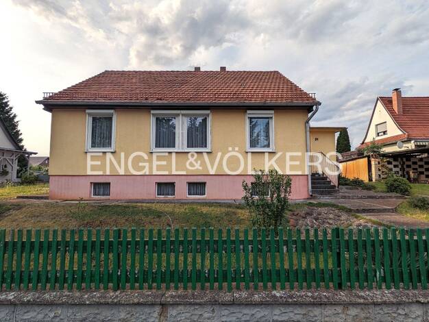Einfamilienhaus zum Kauf 215.000 € 4 Zimmer 100 m² 1.183 m² Grundstück Lübben Lübben (Spreewald) 15907