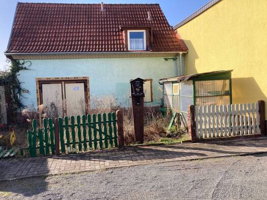 Haus zum Kauf 38.000 € 3 Zimmer 80 m² 203 m² Grundstück Roitzsch Sandersdorf-Brehna 06809