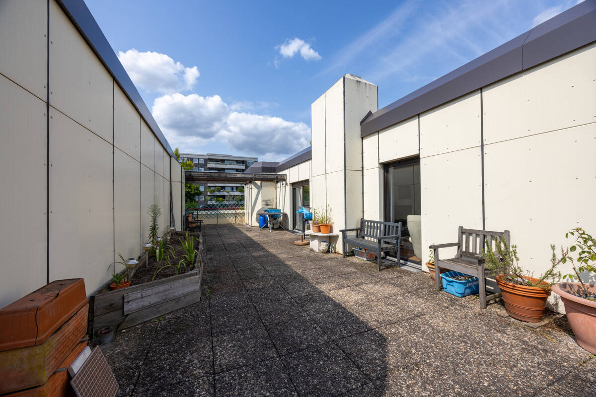 Property thumbnail 8