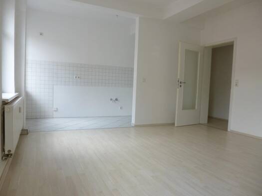 Wohnung zur Miete 250 € 2 Zimmer 51 m² EG frei ab sofort Greiz 07973