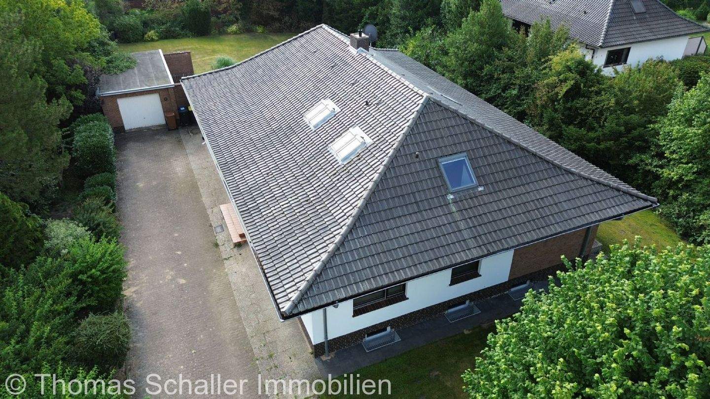 Immobilie in Lemförde - Großzügiger, ruhig gelegener Bungalow mit idyllischem Garten in Lemförde! - Bild 2