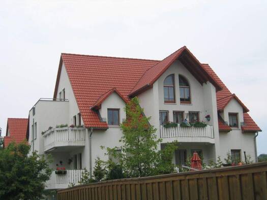 Wohnung zur Miete 450 € 2 Zimmer 42 m² 1. Geschoss frei ab sofort Schmölln 04626