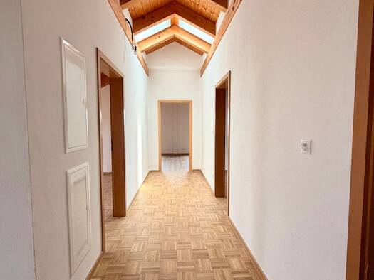 Wohnung zur Miete 1.350 € 4 Zimmer 85 m² Geschoss 2/2 frei ab 01.09.2026 Mitterfelden Ainring 83404