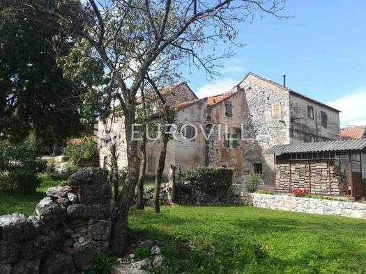 Einfamilienhaus zum Kauf 136.500 € 3 Zimmer 223 m² Brnaze Sinj 21230