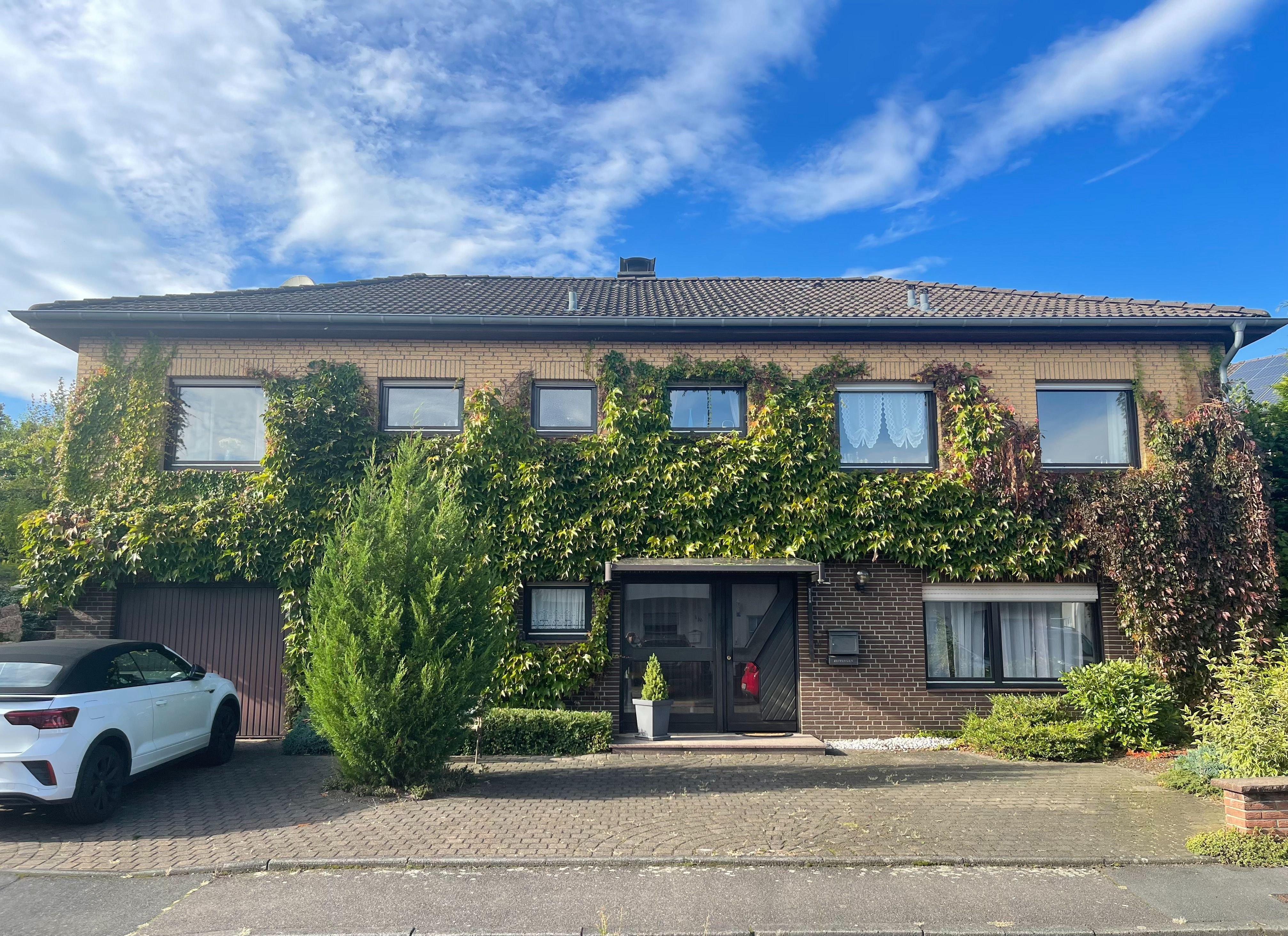 Einfamilienhaus zum Kauf 398.000 € 5 Zimmer 164 m²<br/>Wohnfläche 694 m²<br/>Grundstück Schmitzhöhe Lindlar 51789