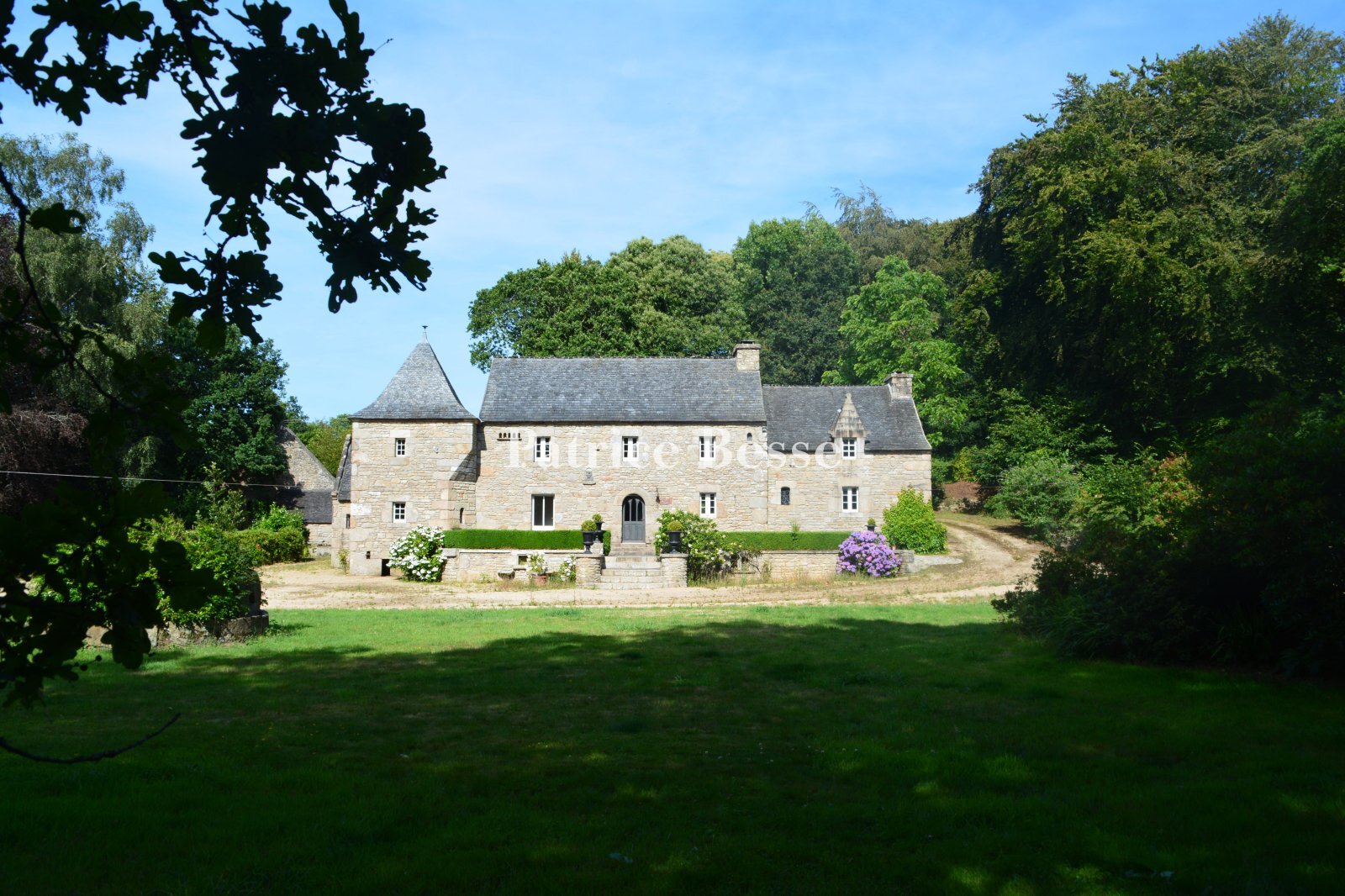 Land-/Forstwirtschaft zum Kauf 585.000 € 33.841 m²<br/>Grundstück Centre Ville Morlaix 29600