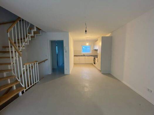 Reihenendhaus zur Miete 1.650 € 5 Zimmer 129 m² 160 m² Grundstück frei ab 01.04.2026 Hochstetten Linkenheim-Hochstetten 76351