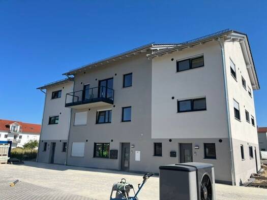 Reihenhaus zur Miete 1.675 € 6 Zimmer 151 m² 250 m² Grundstück frei ab 01.11.2026 Bruckbergerau Bruckberg 84079