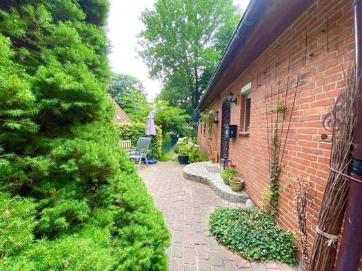 Einfamilienhaus zum Kauf 370.000 € 4 Zimmer 82 m² 1.000 m² Grundstück Theodor-Storm-Straße 32 Bargteheide 22941