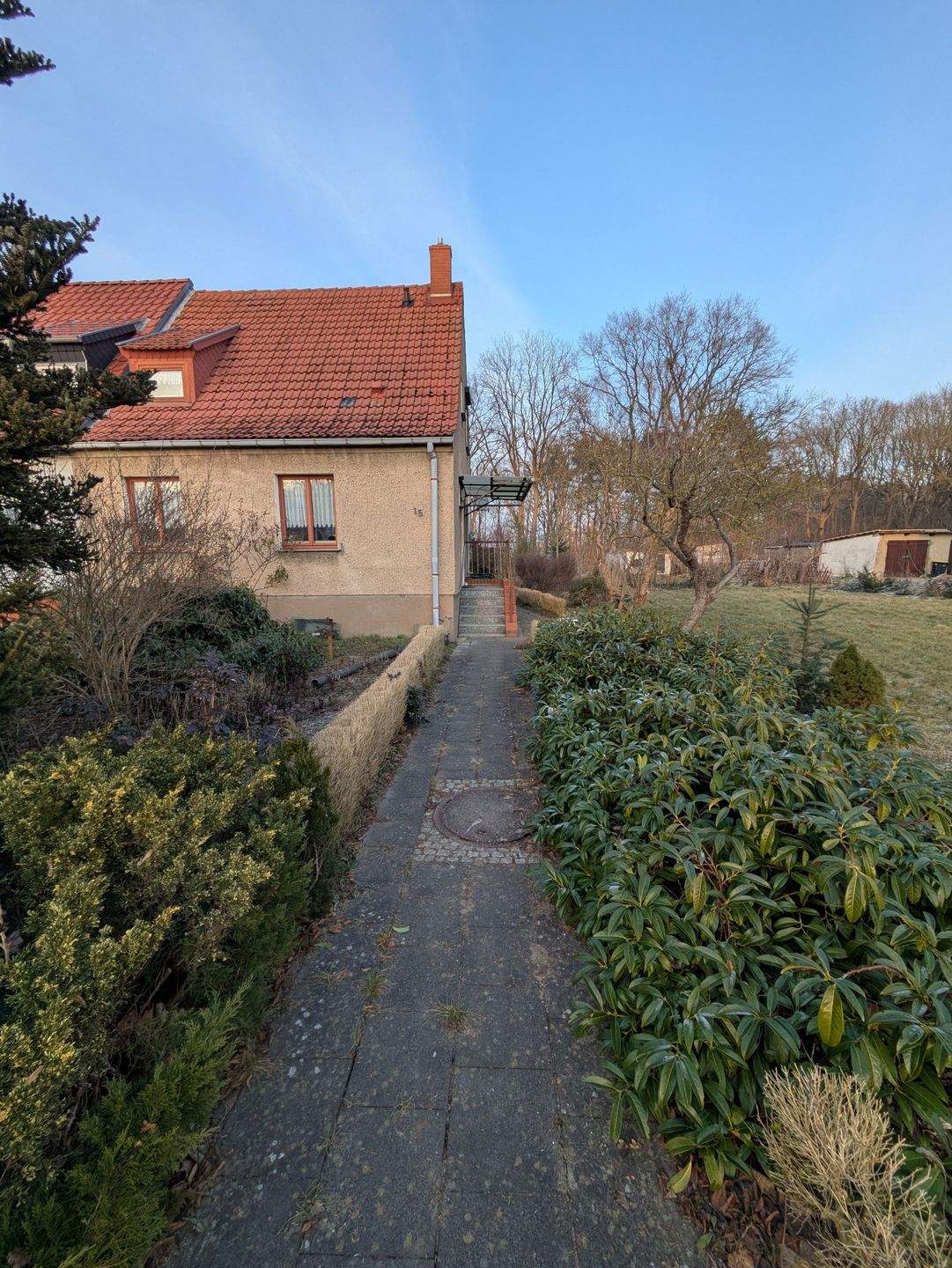 Immobilie in Alt Schwerin - ***Doppelhaushälfte mit großem Grundstück in Alt Schwerin - Ihr Raum für Leben und Freiheit – *** - Bild 0