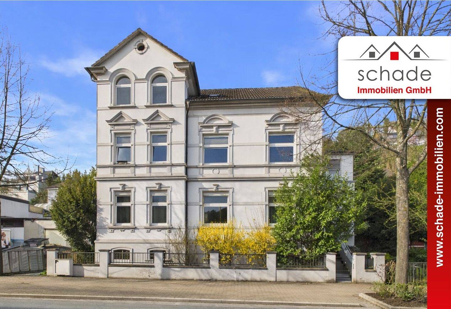 Immobilie in Plettenberg - SCHADE IMMOBILIEN - Schöne Gründerzeitvilla in Plettenberg-Eiringhausen zu verkaufen! - Bild 0
