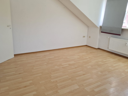 Wohnung zum Kauf 59.999 € 2 Zimmer 63,1 m² 4. Geschoss Neuenrade 58809