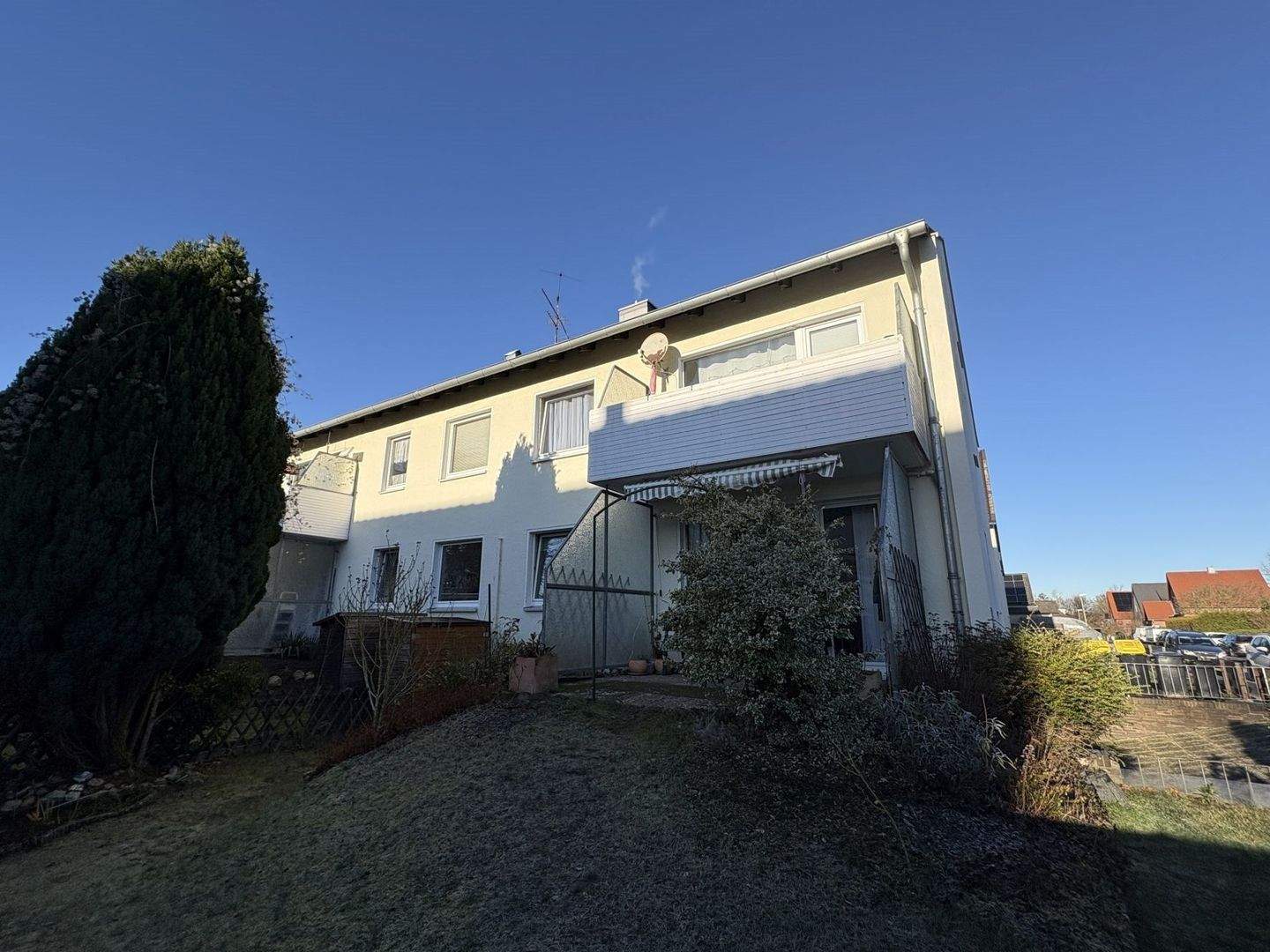 Immobilie in Sehnde - Sehnde OT Ilten: Top gepflegtes und bereits modernisiertes Mehrfamilienhaus - Bild 3