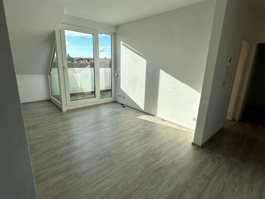 Wohnung zur Miete 725 € 3 Zimmer 69 m² frei ab sofort Bad Windsheim 91438