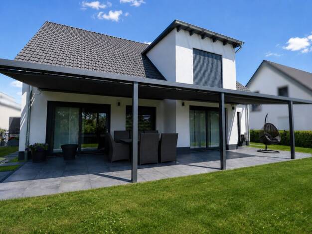 Einfamilienhaus zum Kauf 1.080.000 € 6 Zimmer 205 m² 501 m² Grundstück Herzogenaurach 91074