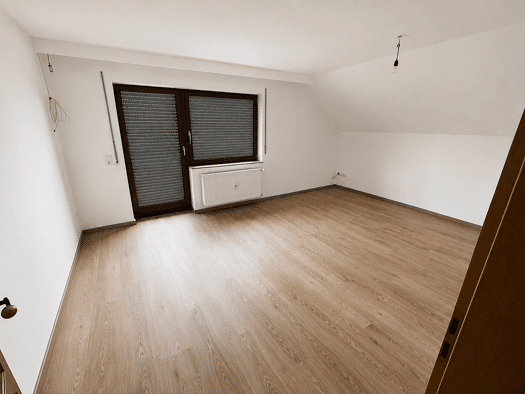 Wohnung zur Miete 800 € 4 Zimmer 85 m² frei ab 01.10.2026 Schlüsselfeld 96132
