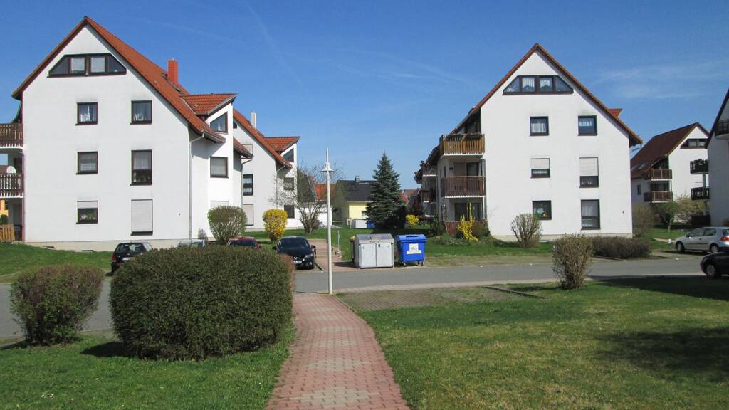 Wohnung zum Kauf 92.000 € 4 Zimmer 76,7 m² Akazienweg 7 Niederlungwitz Glauchau 08371