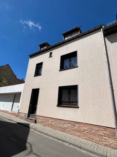 Reihenmittelhaus zum Kauf 38.000 € 3,5 Zimmer 105,7 m² 90 m² Grundstück Meerane Meerane 08393