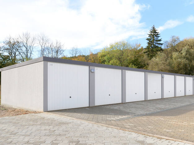 Garage zur Miete 99 € Ernst-Guhr-Straße 999 Engelsdorf Leipzig 04319