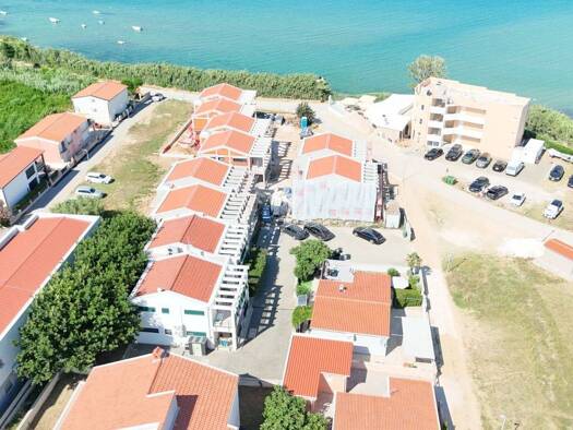 Wohnung zum Kauf - Erstbezug 375.000 € 3 Zimmer 83 m² Geschoss 1/2 Put Blata Nin 23232