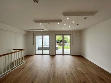 Wohnung zur Miete 900 € 3 Zimmer 102 m² frei ab sofort Heppstraße Im Freihöfl Ingolstadt 85057