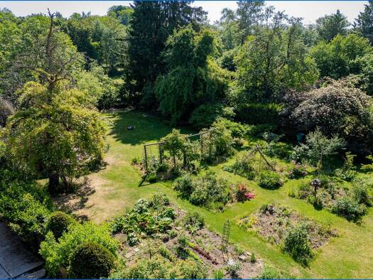 Einfamilienhaus zum Kauf 649.500 € 6 Zimmer 154 m² 1.794 m² Grundstück Volkertshausen 78269