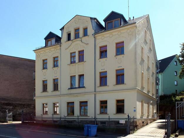 Wohnung zum Kauf 38.000 € 2 Zimmer 41,8 m² Auerbacher Straße 40 Kirchberg 08107