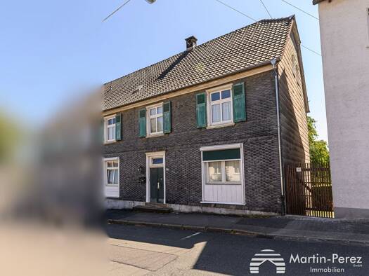 Doppelhaushälfte zum Kauf 225.000 € 7 Zimmer 219 m² 245 m² Grundstück Voerde Ennepetal 58256