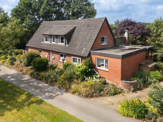 Mehrfamilienhaus zum Kauf als Kapitalanlage geeignet 399.000 € 8 Zimmer 381,2 m² 1.401 m² Grundstück Oldershausen Marschacht 21436