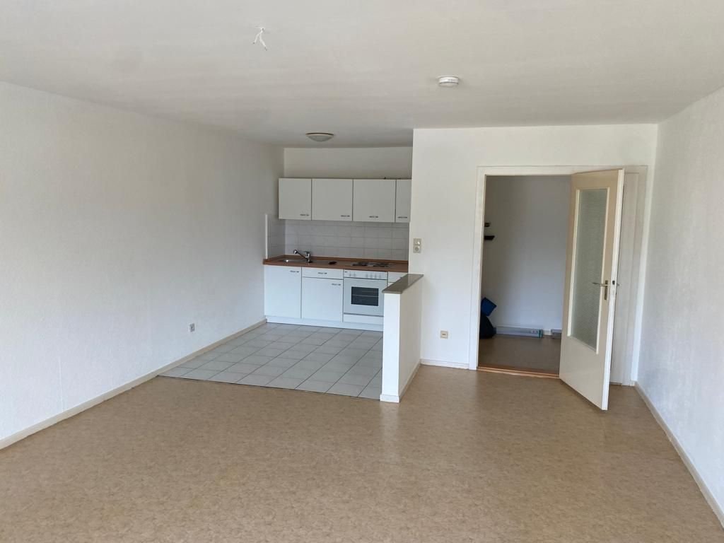 Wohnung zur Miete 480 € 2 Zimmer 63,8 m²<br/>Wohnfläche 2.<br/>Geschoss 01.01.2025<br/>Verfügbarkeit Schillerstraße 28 Geestendorf Bremerhaven 27570