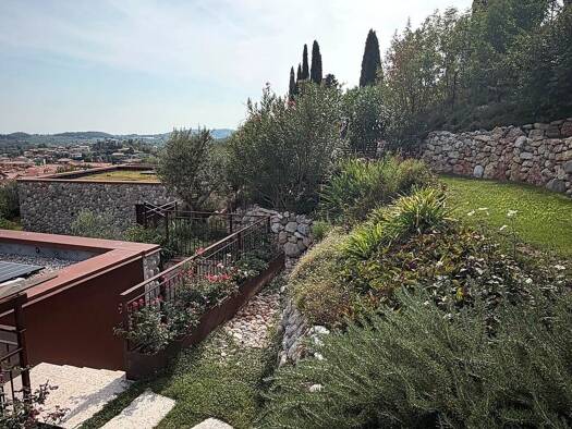 Bungalow zum Kauf 515.000 € 3 Zimmer 78 m² frei ab sofort Cavaion Veronese 37010
