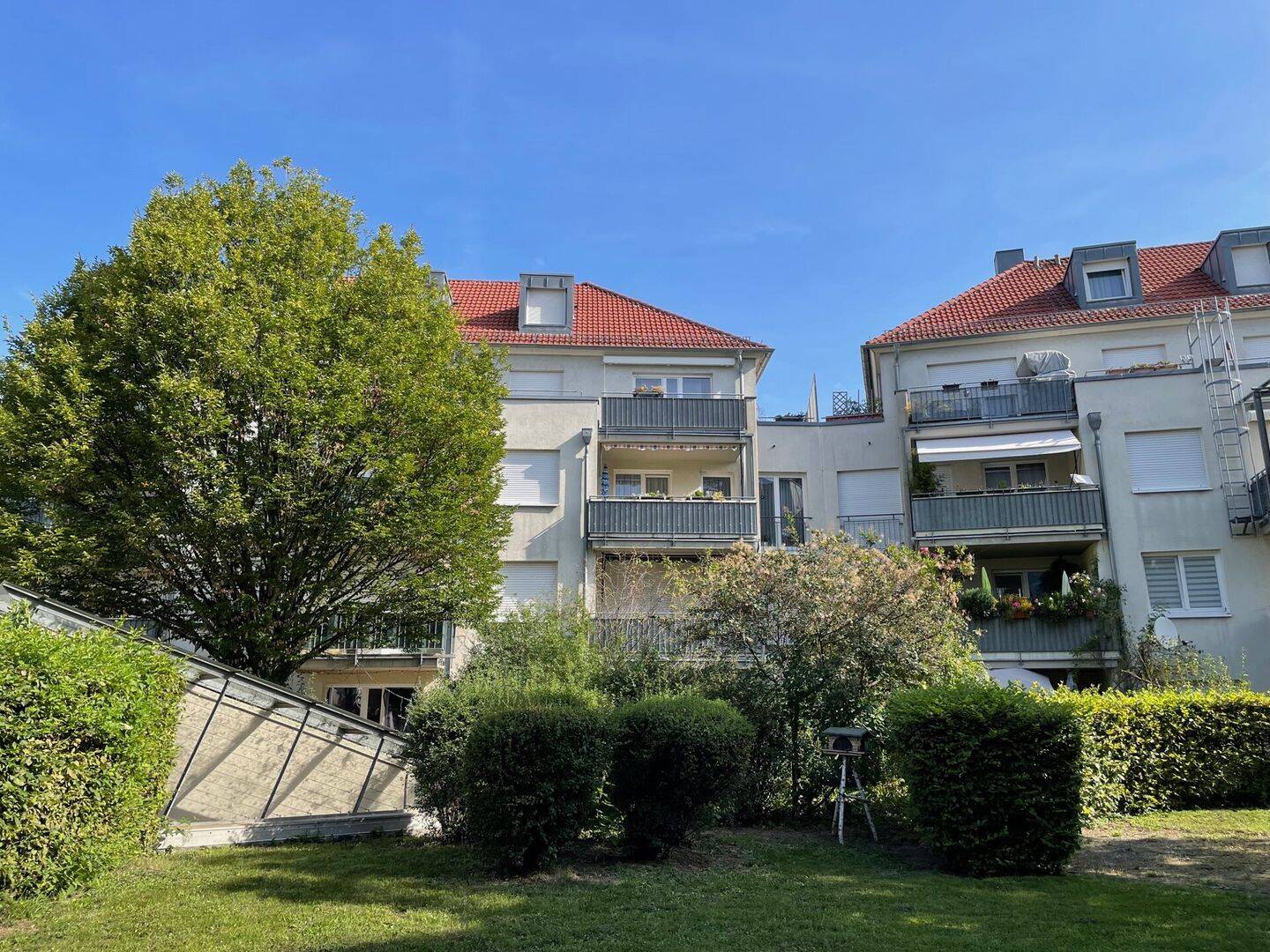 Property thumbnail 6