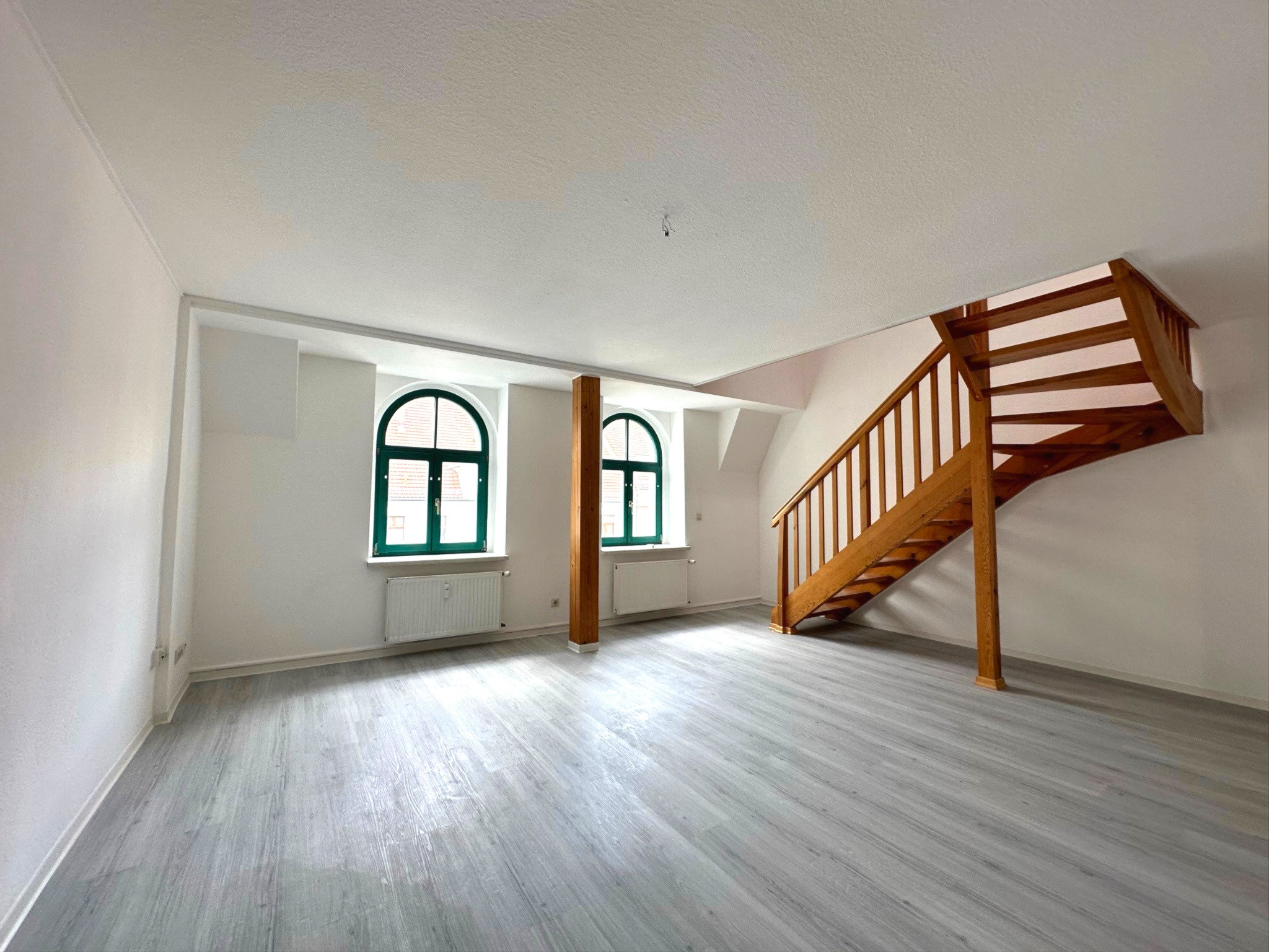 Wohnung zur Miete 450 € 2 Zimmer 90 m²<br/>Wohnfläche Carl-von-Ossietzky-Straße 11 Südstadt Görlitz 02826