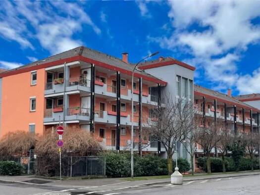 Terrassenwohnung zum Kauf 220.000 € 1 Zimmer 36,5 m² Breisacher Straße 21 Stühlinger West 79106
