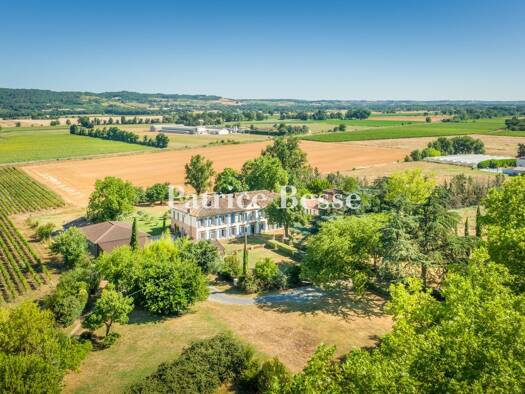 Herrenhaus zum Kauf 1.390.000 € 15 Zimmer 900 m² 25.955 m² Grundstück Vieux Gaillac Gaillac 81600