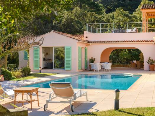 Einfamilienhaus zum Kauf 3.500.000 € 8 Zimmer 272 m² 3.250 m² Grundstück Sud Ouest Bormes-les-Mimosas 83230