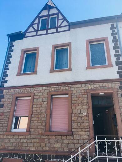 Haus zum Kauf provisionsfrei 210.000 € 5 Zimmer 108 m² 919 m² Grundstück Gerolstein Gerolstein 54568