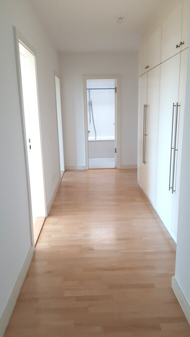 Wohnung zur Miete 564 € 2 Zimmer 65 m² 4. Geschoss frei ab sofort Olvenstedter Straße 14 Westernplan Magdeburg 39108