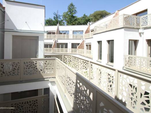 Sonstiges zum Kauf als Kapitalanlage geeignet 9.000.000 € 1.636 m² 1.182 m² Grundstück Baden 2500