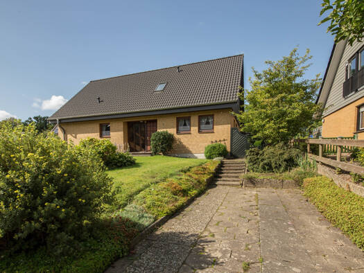 Einfamilienhaus zum Kauf 375.000 € 6 Zimmer 174 m² 1.123 m² Grundstück Boren 24392