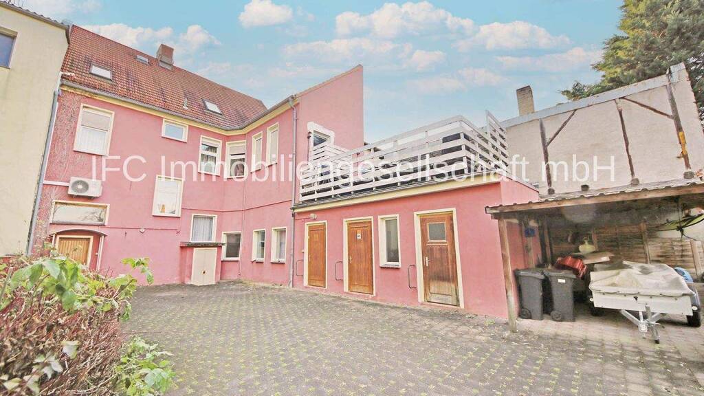 Reihenmittelhaus zum Kauf 59.000 € 13 Zimmer 314 m² 299 m² Grundstück Aken Aken (Elbe) 06385