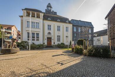 Wohn- und Geschäftshaus zum Kauf als Kapitalanlage geeignet 4.950.000 € 3.375 m² 4.502 m² Grundstück Wevelinghoven Grevenbroich 41516