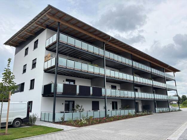 Wohnung zur Miete 1.148 € 3 Zimmer 119,2 m² Geschoss 3/3 frei ab 01.11.2026 Bahnhofstraße 11 Eggenfelden 84307