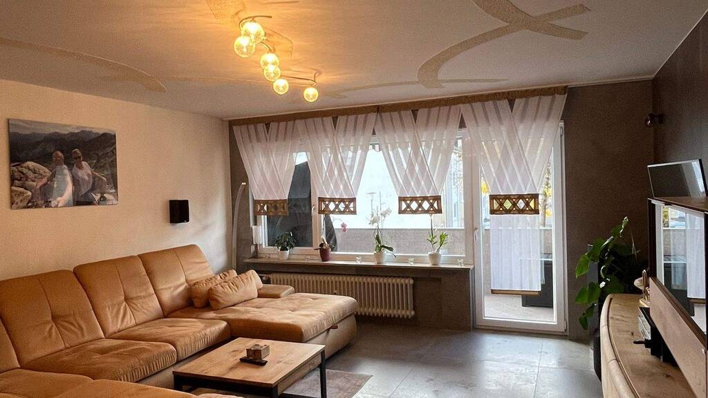 Wohnung zum Kauf 298.000 € 4 Zimmer 100 m² frei ab 01.10.2026 Immendingen 78194