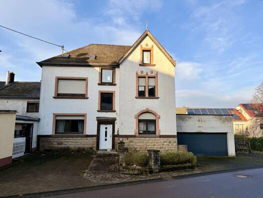 Einfamilienhaus zum Kauf provisionsfrei 322.000 € 10 Zimmer 237 m² 901 m² Grundstück Wehr Palzem 54439