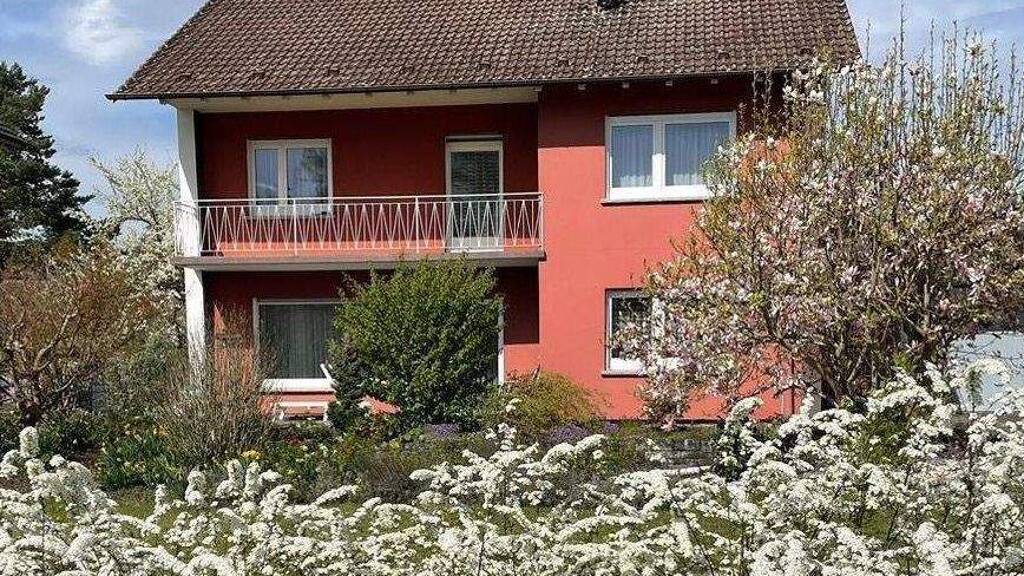 Einfamilienhaus zum Kauf 563.000 € 7 Zimmer 165 m² 801 m² Grundstück frei ab sofort Gottmadingen 78244