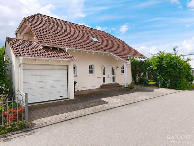 Einfamilienhaus zum Kauf 459.000 € 6 Zimmer 141 m² 538 m² Grundstück Felldorf Starzach 72181