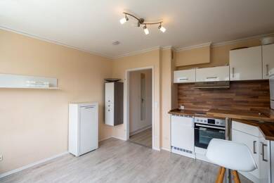 Wohnung zum Kauf 140.000 € 1 Zimmer 21 m² 2. Geschoss Friedrichshafen - West 3 Friedrichshafen 88045